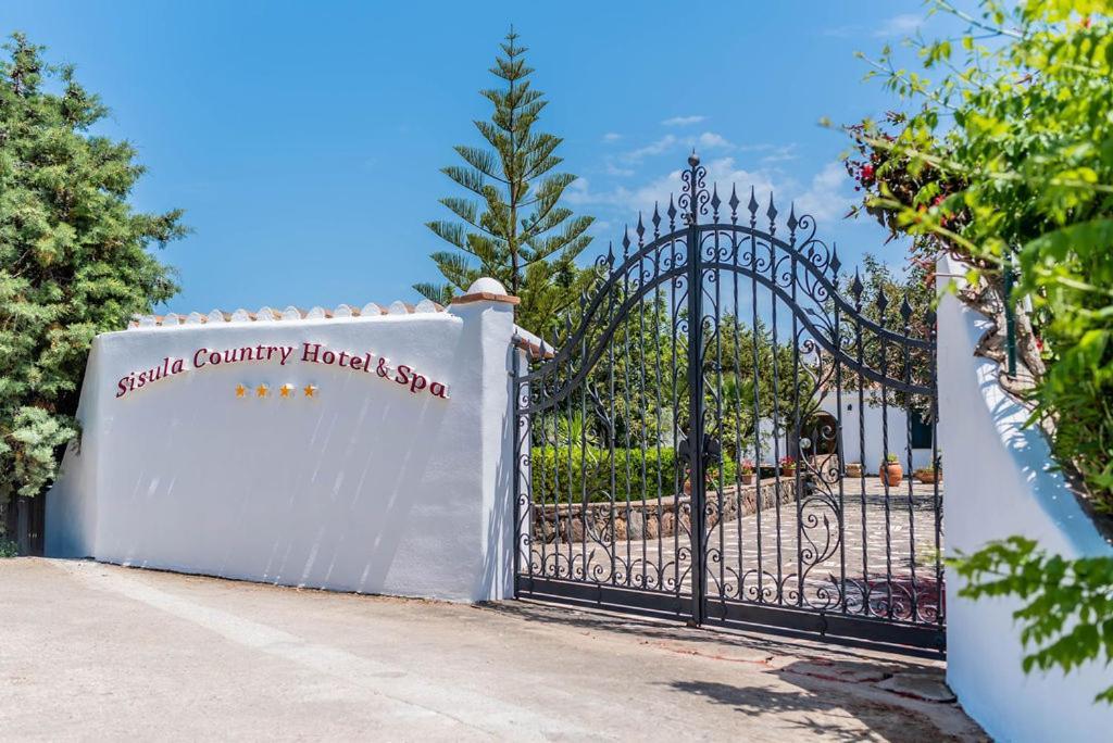 Sisula Country Hotel & Spa 오로세 외부 사진